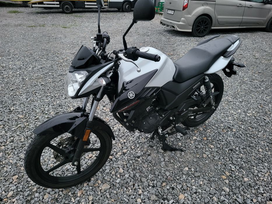 Yamaha YS125 tylko 8 tys przebiegu , zadbana