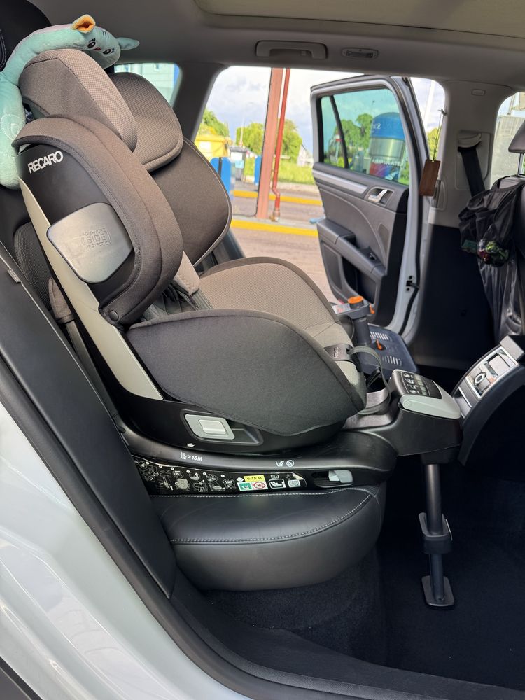Fotelik samochodowy RECARO ZERO.1 I-SIZE 0-18 kg obrotowy 360 stopni