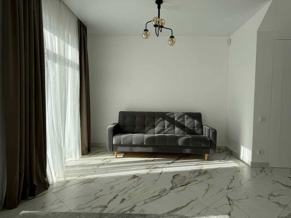 Продаж котеджу с.Малехів з сучасним ремонтом