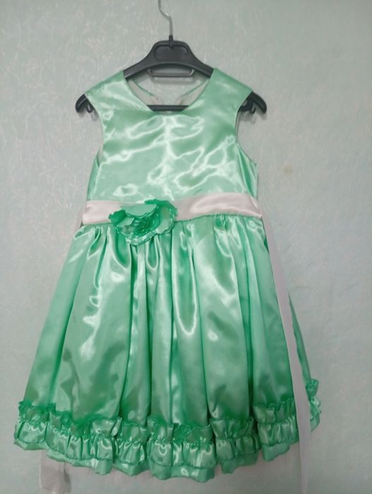 Нарядное платье для девочки/Пишна сукня/Сукня на випускний