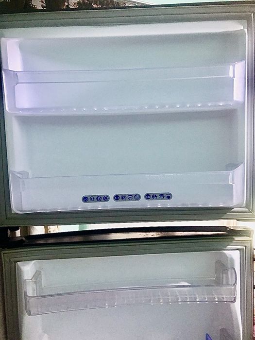 Холодильник Whirlpool ARC4020 IX – No Frost