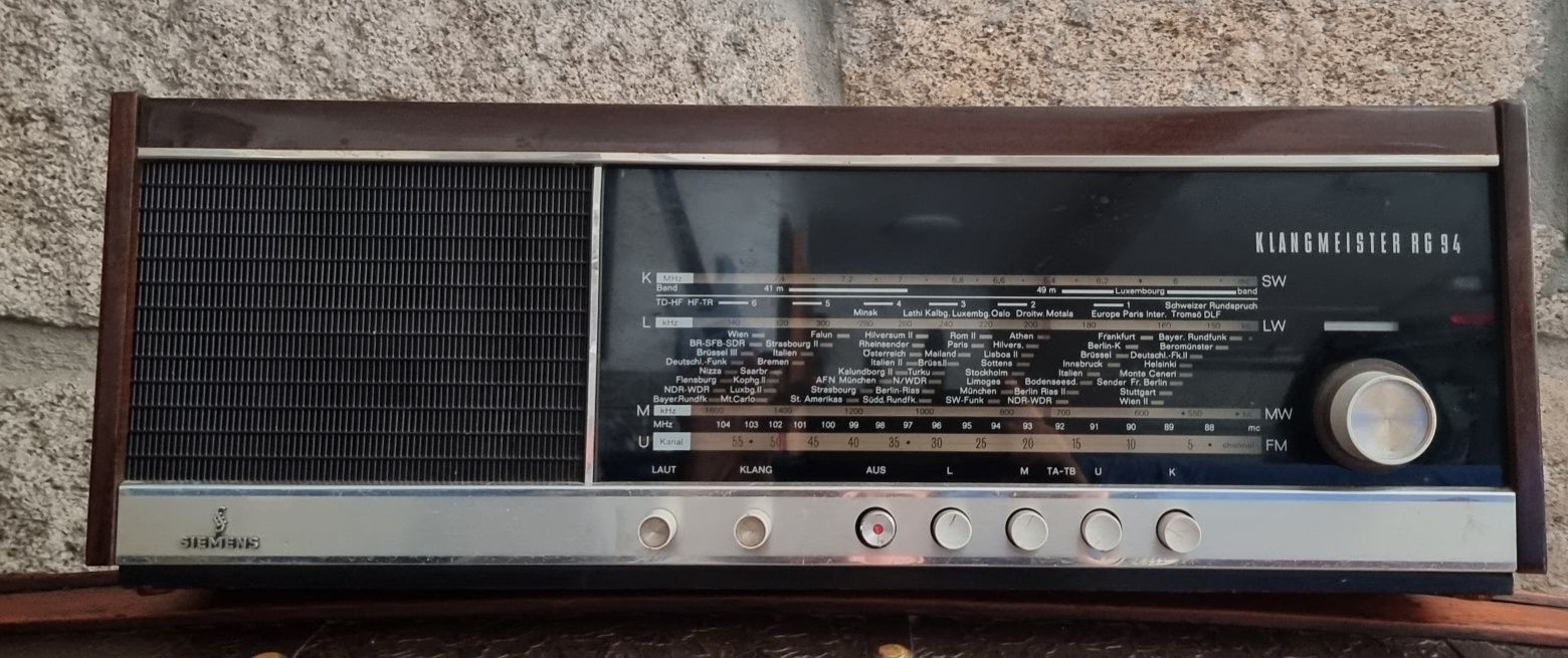 Rádio Antigo/Vintage (Válvulas) Siemens Klangmeister RG 94