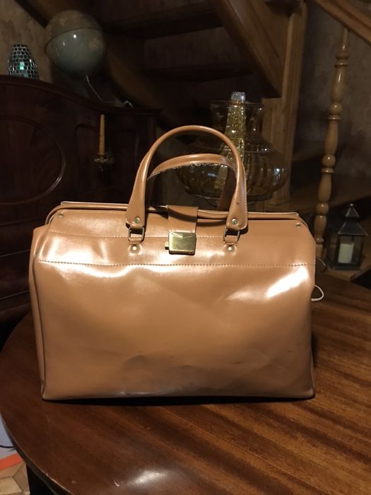 Sprzedam Duza torbe  kuferek