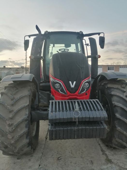 трактор Valtra T234 офіційне обслуговування