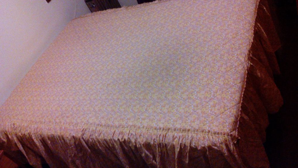 Colcha Edredão em Aldogão Estampado Cama Casal