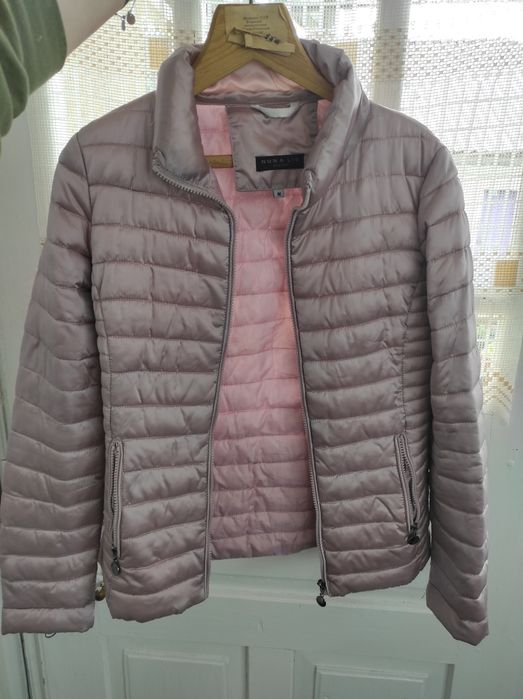 Куртка жіноча весняно-осіння