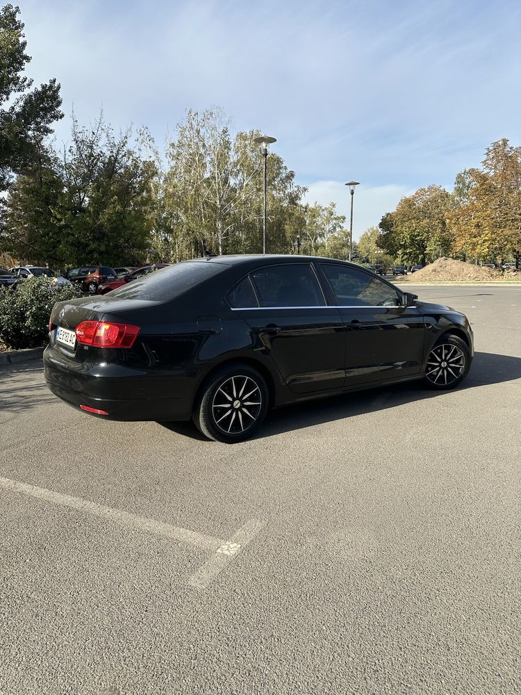 Volksvagen Jetta 2014