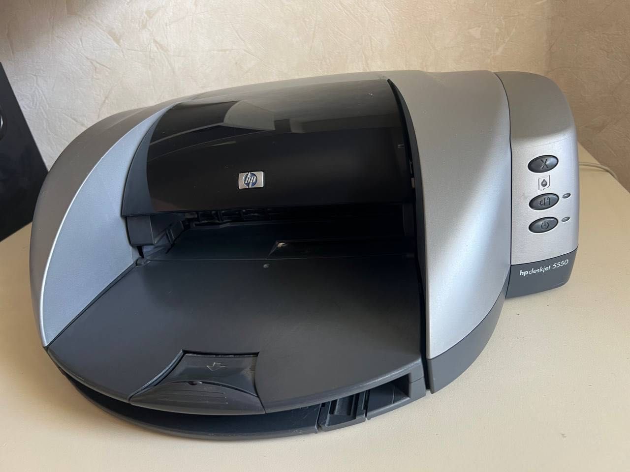 Принтер PH DeskJet 5550