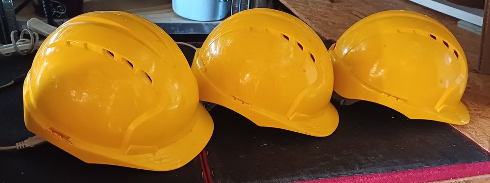 3x kask budowlany TANIO