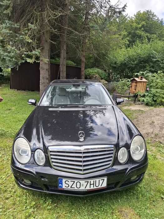 Sprzedam samochód Mercedes-Benz E 200 gaz