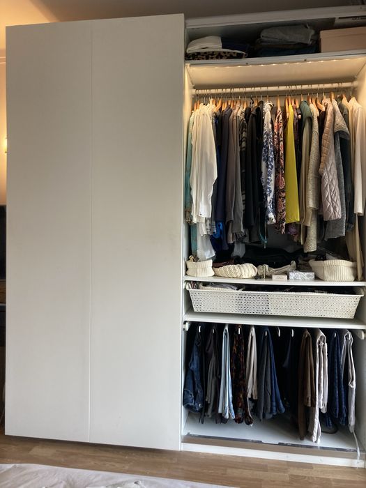 Armário Ikea dos sonhos,todo completo e facil de encontrar tudo !