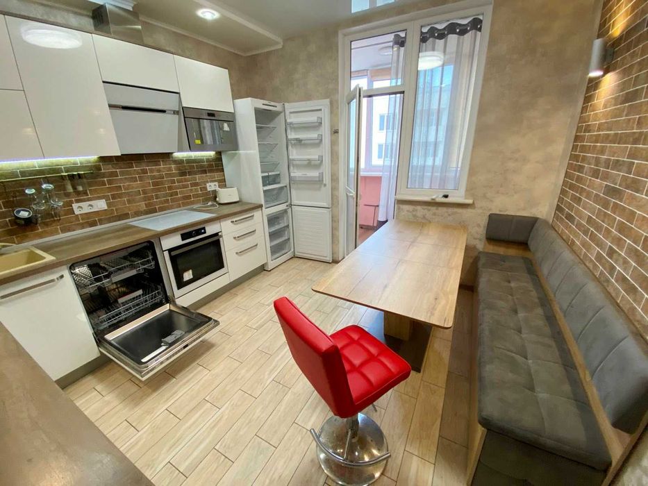 Сдается 3х ком, новый дом! Длительно!