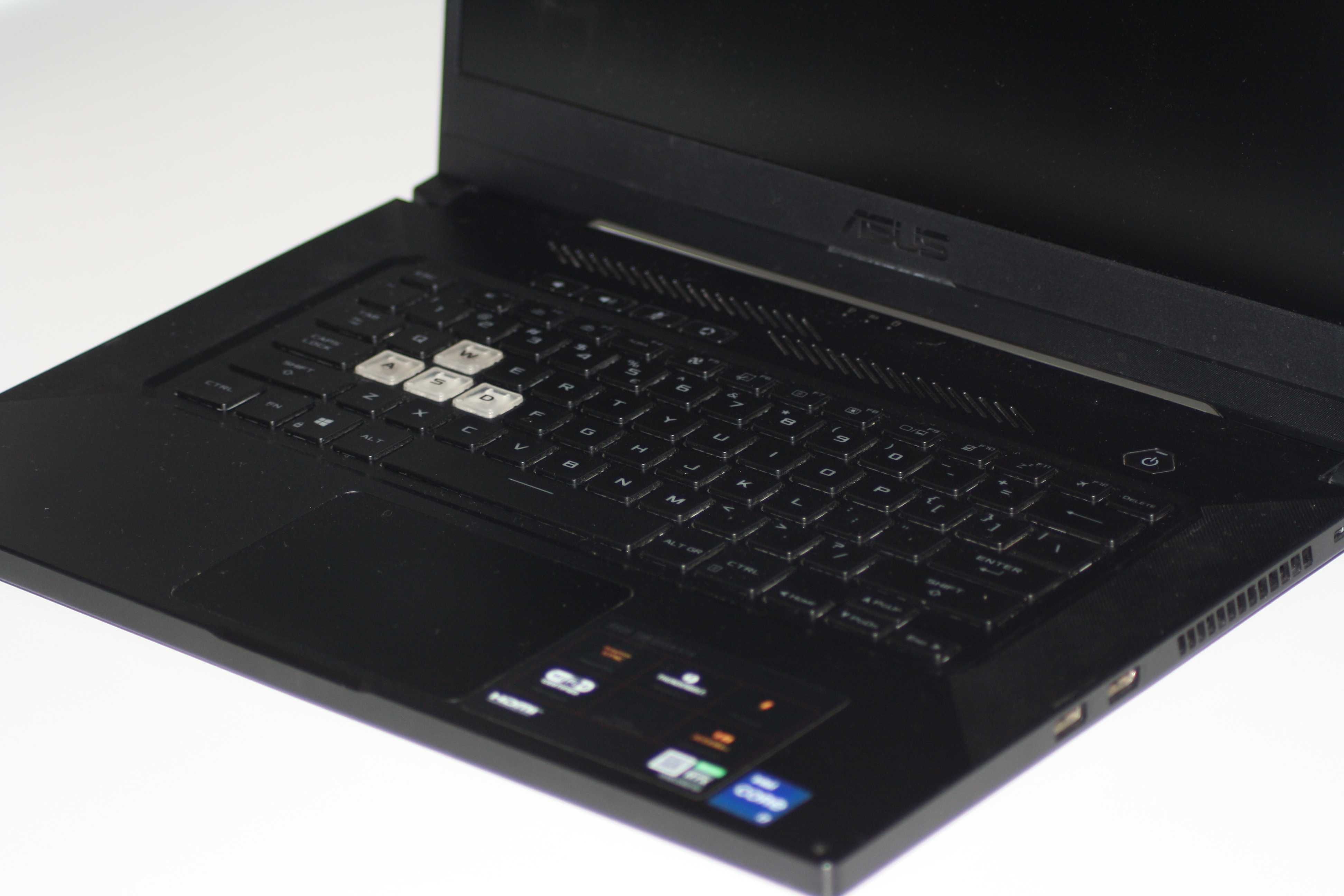 Asus TUF DASH F15 /i7 11th Gen/40GB RAM/RTX 3060M/1TB
