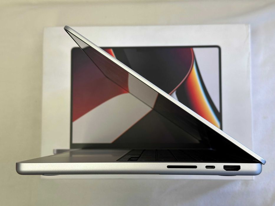 MacBook Pro 14.2”. 202 M1 Pro(2021), 16RAM/500Gb SSD , ІДЕАЛ - Silver