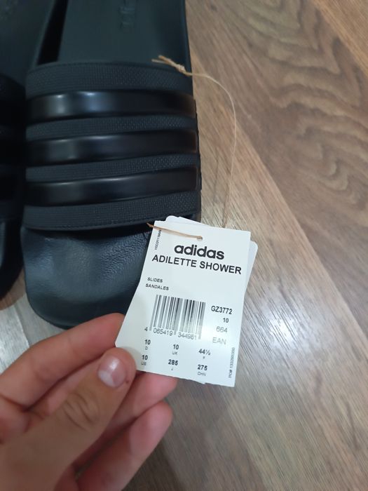 Шлепанцы Adidas originals