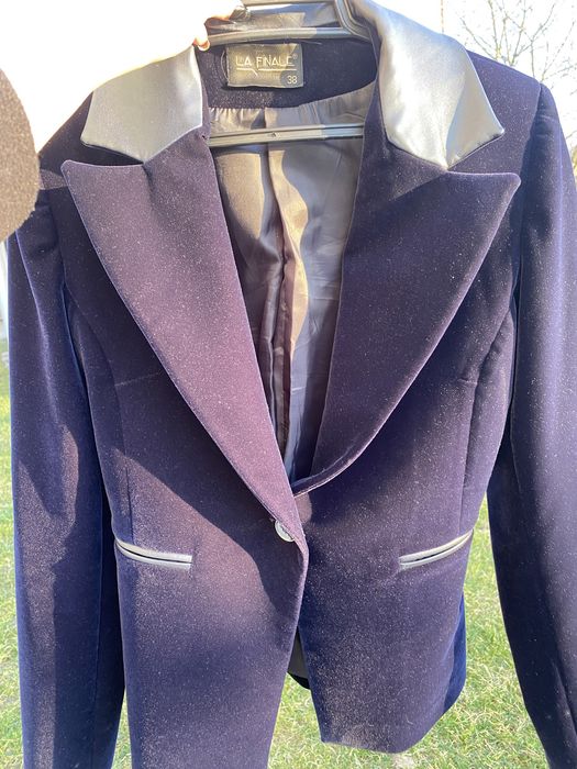 Піджак жіночий велюровий