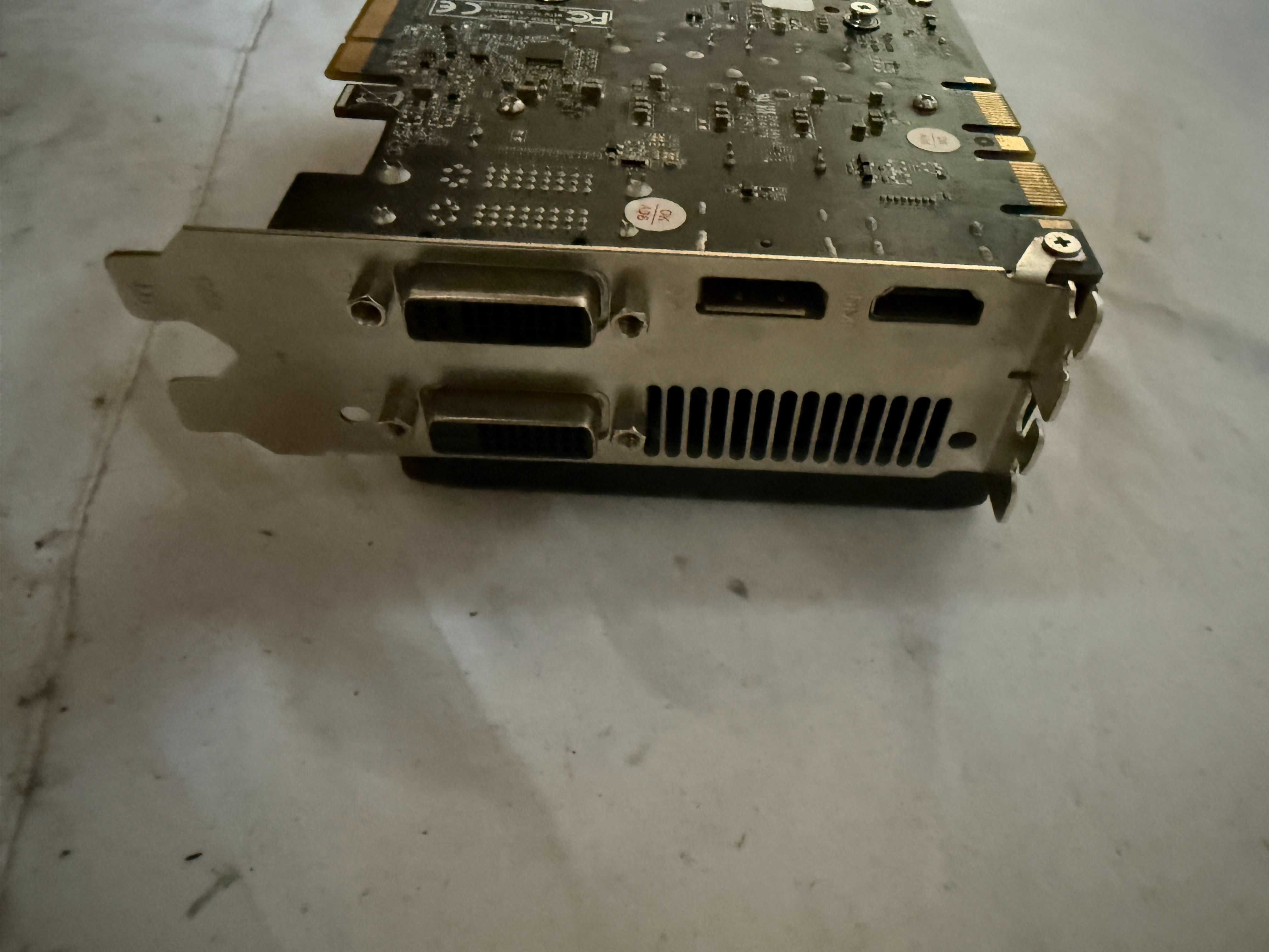 Karta graficzna Gainward GeForce GTX 760 2GB GDDR5