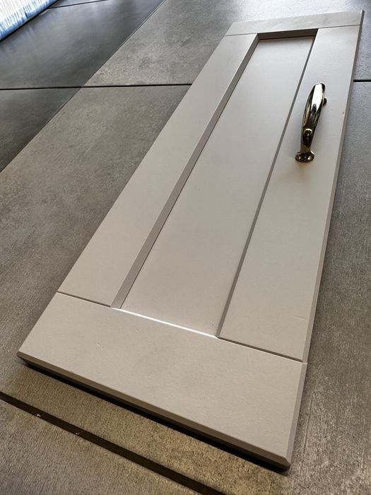 Front Ikea Lerhyttan