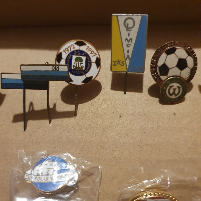 Komplet odznak piłkarskich