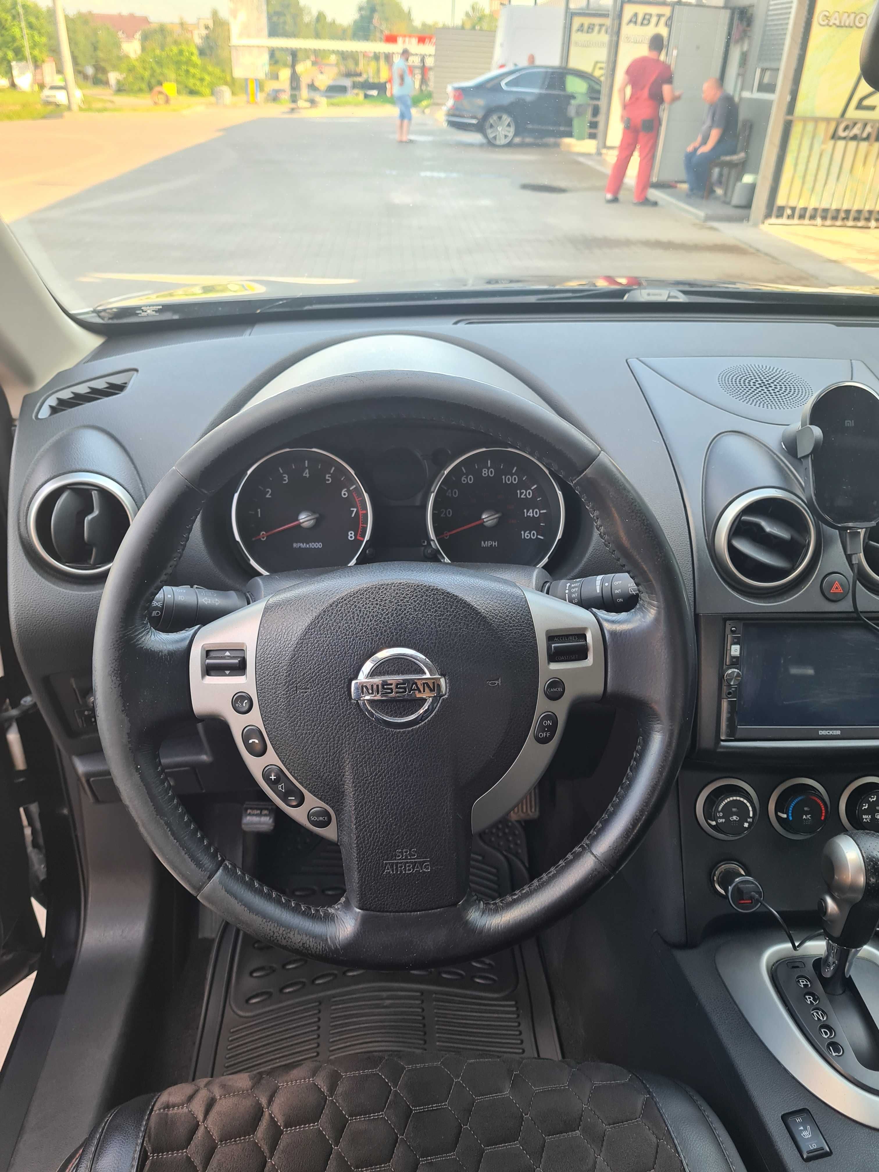 Продам  Nissan Rogue 2010, повна комплектація