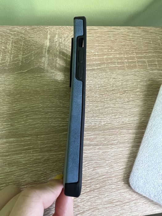 Чехол на IPhone 13 Pro