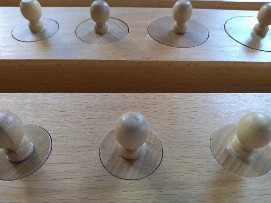 Blok cylindryczny duży Różna wysokość, Pedagogika Montessori