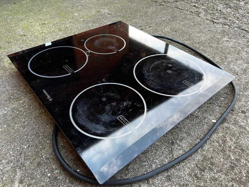 Płyta indukcyjna elektryczna - ELECTROLUX EHD 60020P