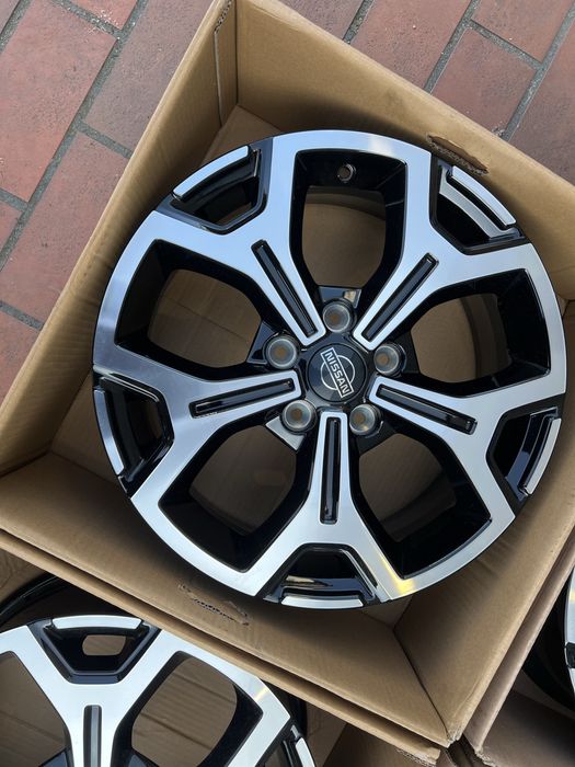 4xfelga aluminiowa 17” NISSAN (5x114,3 ET50) - nowe