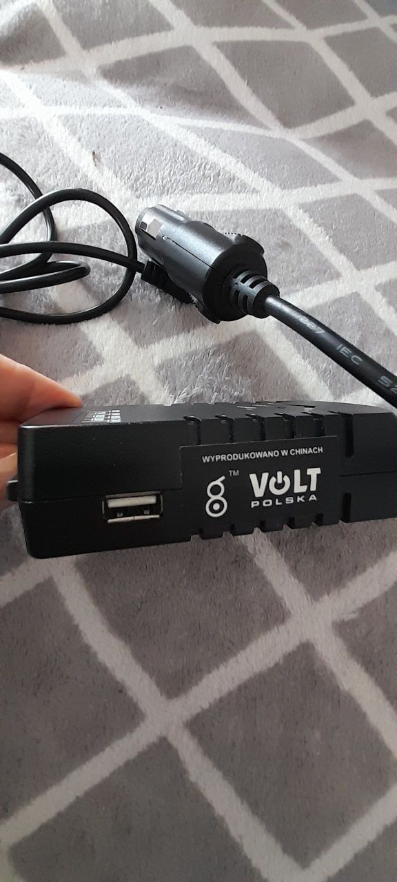 Ładowarka samochodowa VOLT USB