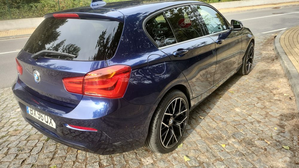Bmw 114 d automática 5 Portas