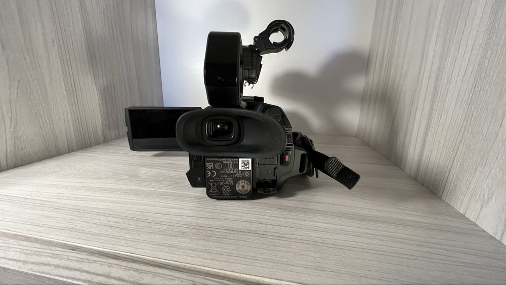 Kamera Panasonic hcx2000