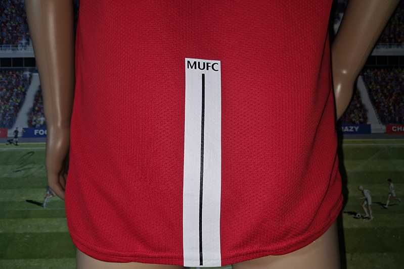 Manchester United Football Club Nike FIT 2007-09 home size: XL