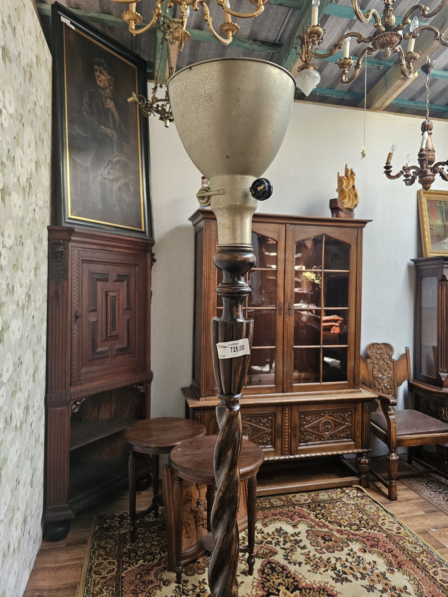 Industrialna lampa podłogowa na drewnianej nodze  #1328 Stylowy Węgrów