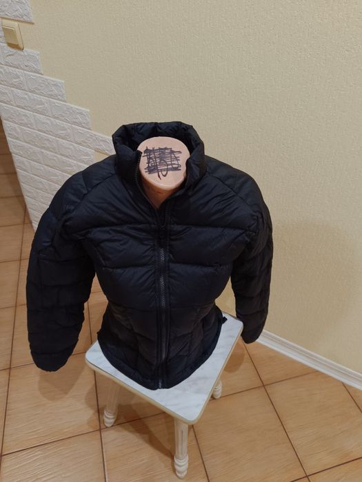 Пуховик жіночій, розмір S