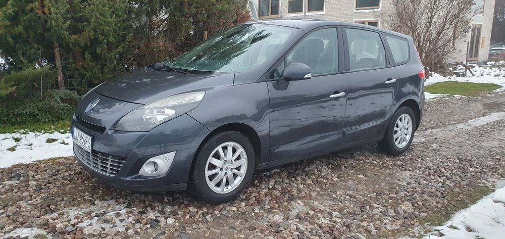 Renault Grand Scenic 7 osobowy  1.9 dCi 130KM. Bogate wyposażenie.