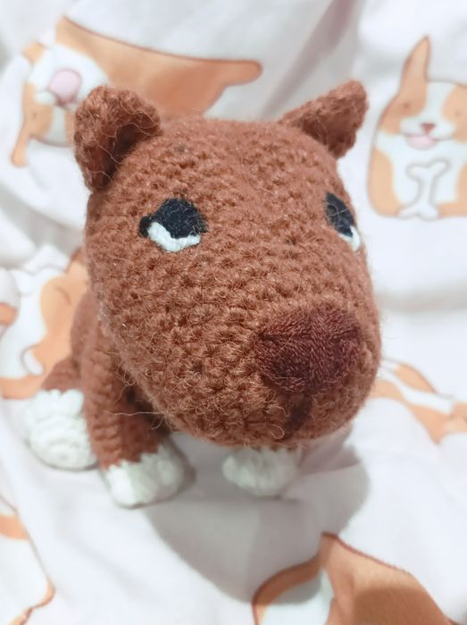 Пітбуль коричневий в'язаний