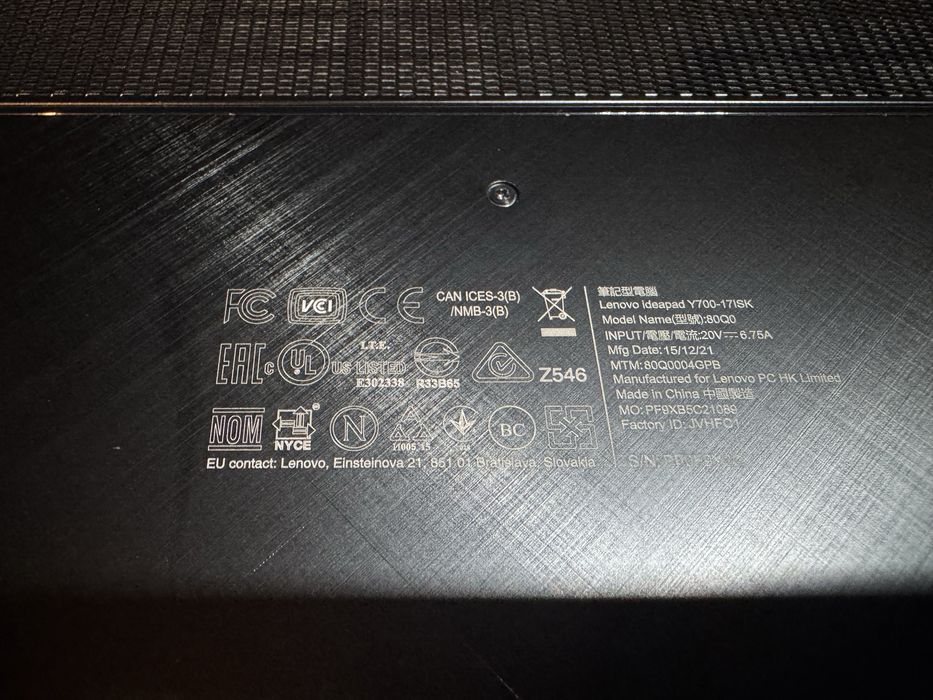 SUPER STAN Lenovo Y700-17 i7-6700HQ 8GB 512SSD GTX960M W10