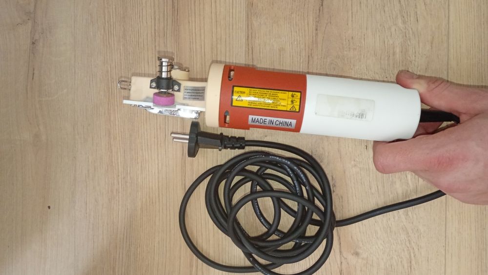 Profesjonalny elektryczny nóż do tkanin LEJIANG YJ-65