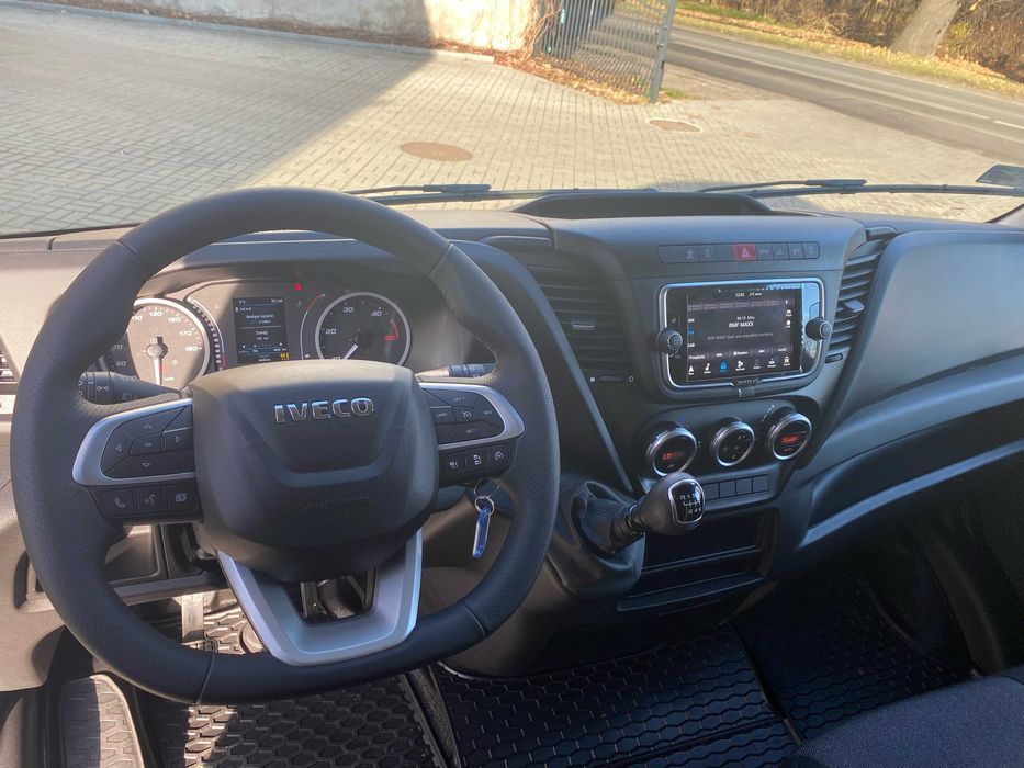 Wynajem Iveco Daily Furgon/Blaszak/Bus/Hak/Automat 6EP ŚLĄSK
