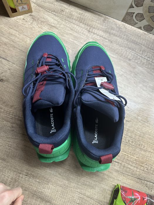 Кросівки Lacoste 42 розмір, нові
