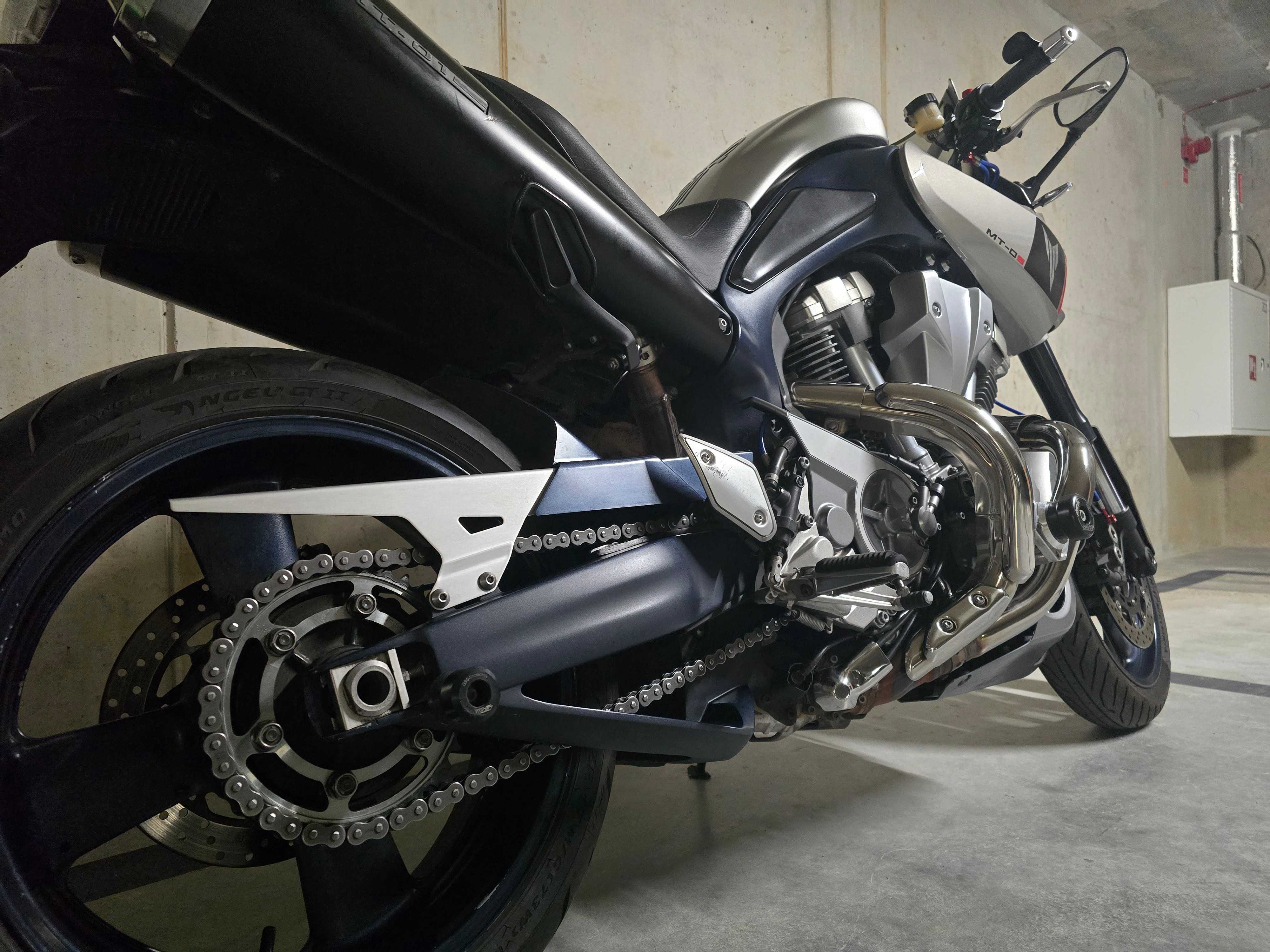 ___Yamaha MT-0S (MT01, MT OS) 2007r___