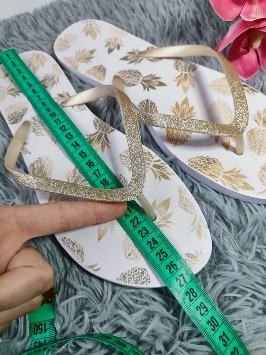 Сланці шльопанці