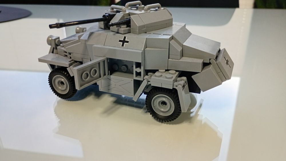 Cobi sd.kfz 222 starsza wersja