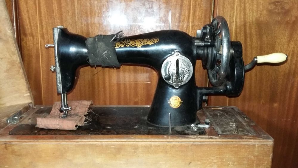 Подольск Швейна машинка швейная механическая