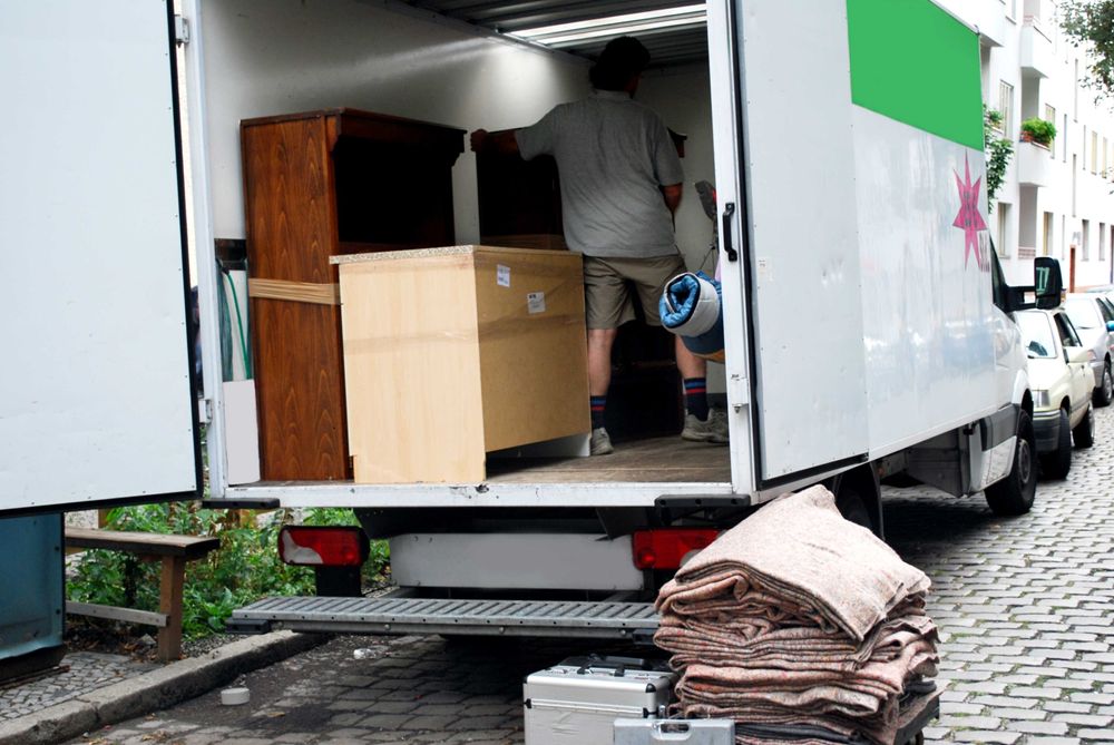 Домашній переїзд по Україні та міжнародним напрямкам