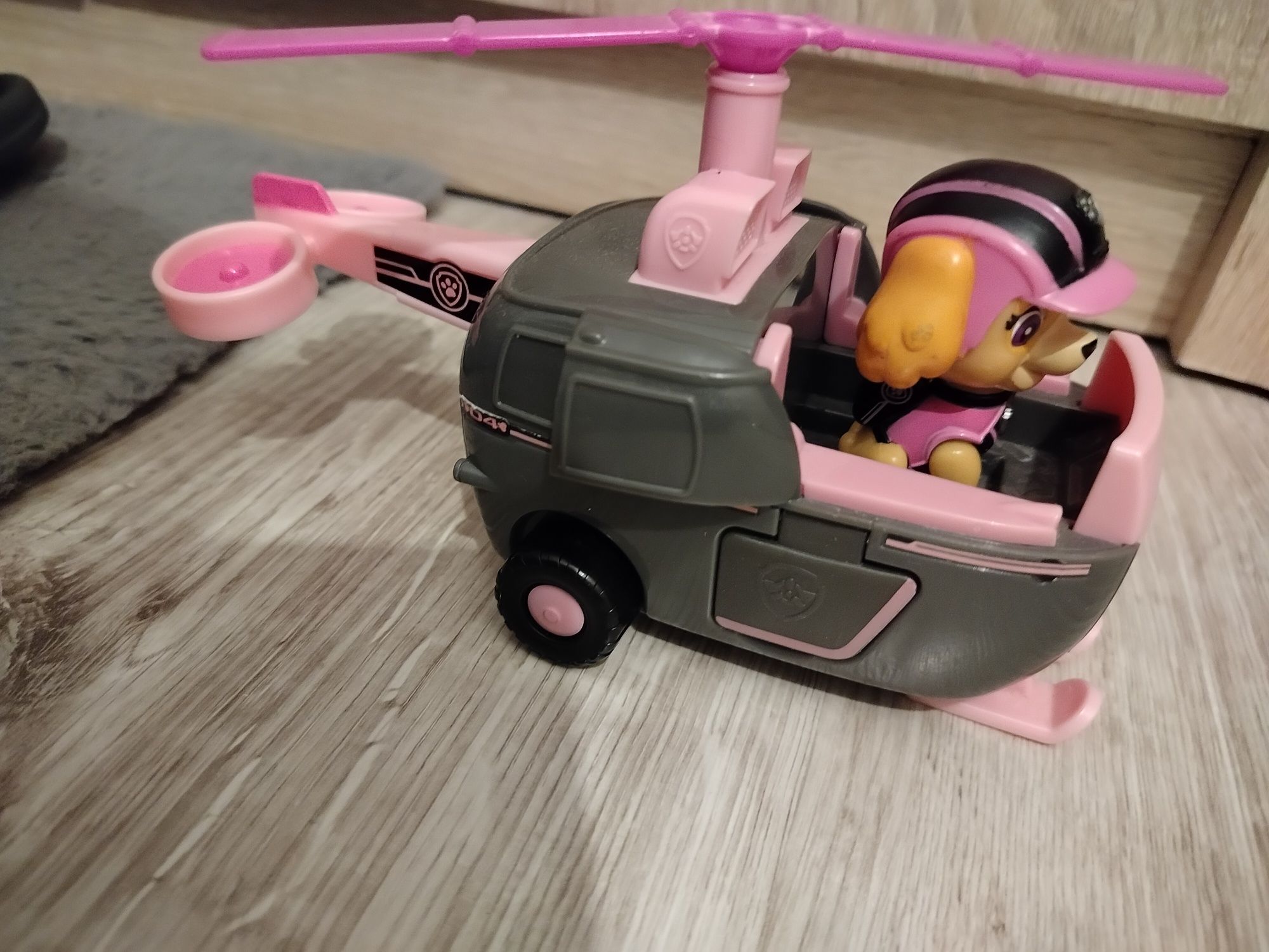 Skye pojazd helikopter psi patrol
