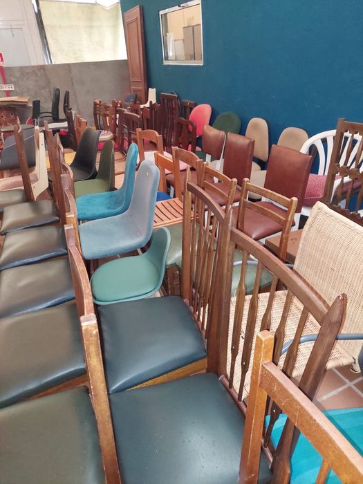 Cadeiras varias Renascer