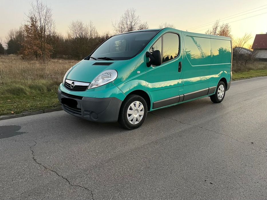Opel VIVARO  OPEL VIVARO TRAFIC 2.0 115 KM  Bardzo ŁADNY Polecam