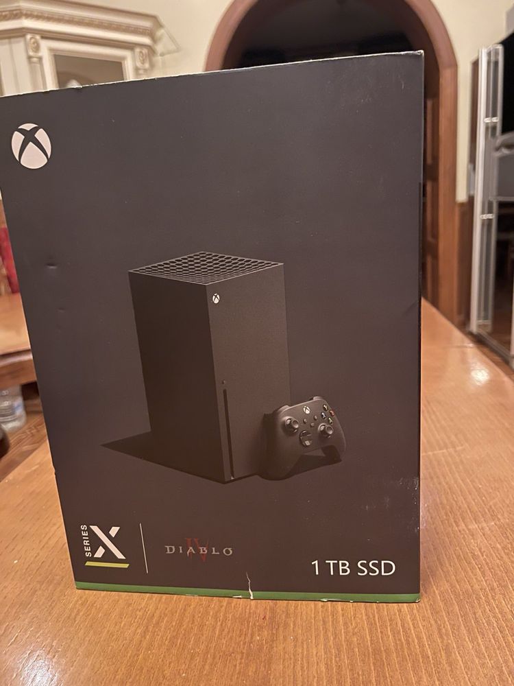 Xbox series X 1Tb Diablo 4 Новый