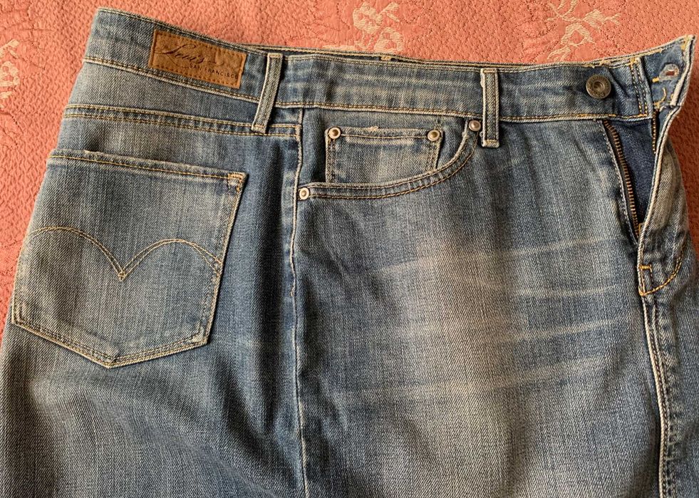 Спідниця Levi's Юбка розмір М Levis Гарний стан